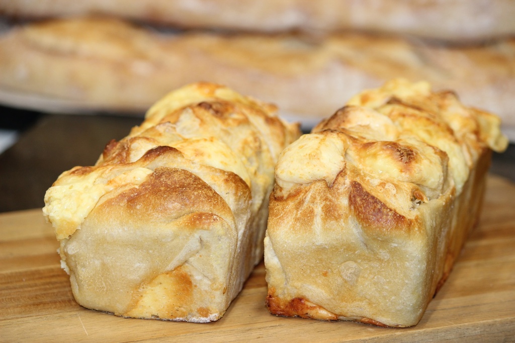 PÃO COUPIAC COM PARMESAO