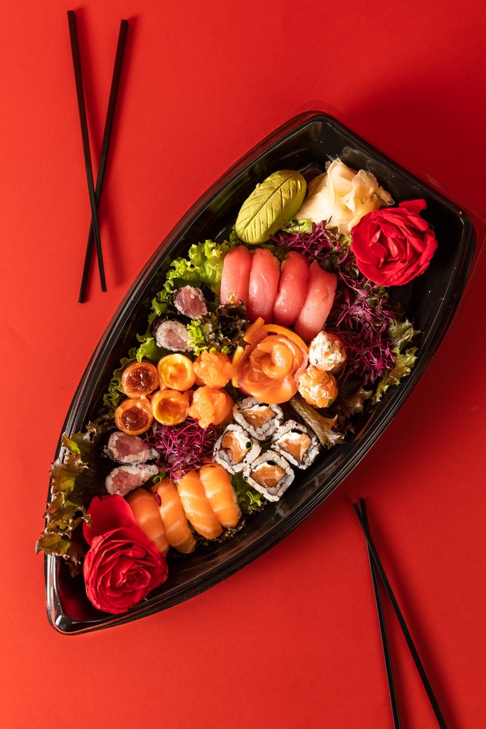 Barca de Sushi Momento a Dois - 32 peças