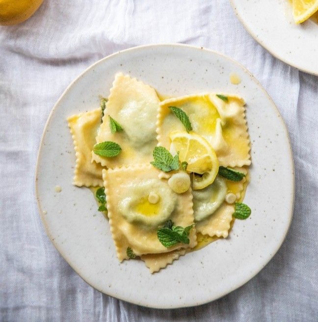 Raviolli de Costela com Limão Sicilliano