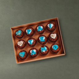 Gift 12 Brigadeiros - Eu Te Amo
